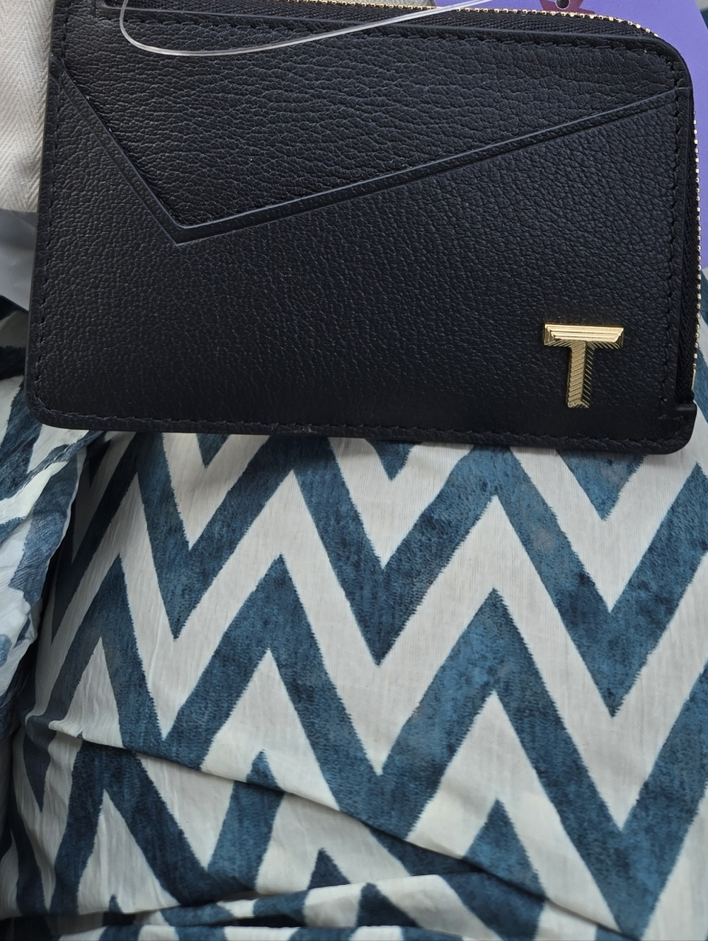 Tiffany & Co. Black Leather Zip Card Case with Gold T Detail Small Leather Goods